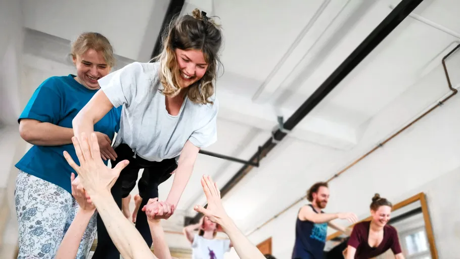 Acro Yoga in Hamburg